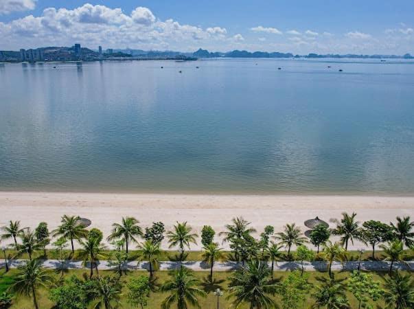 Victoria Villas Ha Long Bagian luar foto